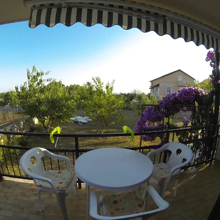 Ferienhaus-nina Apartamento Privlaka (Zadar)